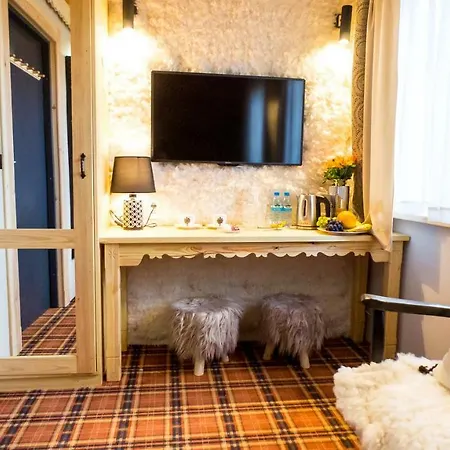 Sopocianka Bed & Breakfast 3*