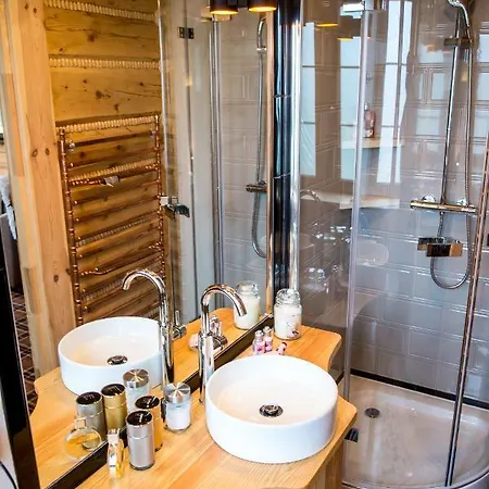 Sopocianka Bed & Breakfast 3*